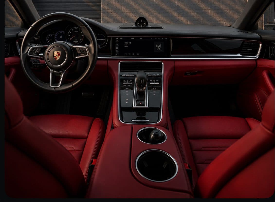 2018 Porsche Panamera